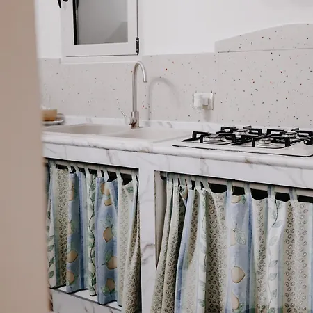 - Privitera & Silver Apartment *